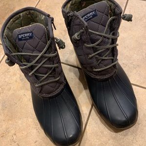 Sperry duck boots